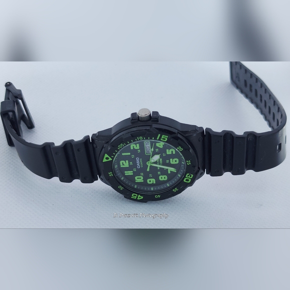 CASIO watch - Picture 8 of 16